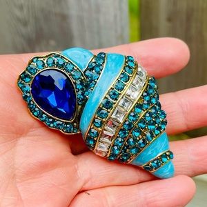 Conch Brooch Rhinestone Conch Pin Gold Tone Conch Brooch